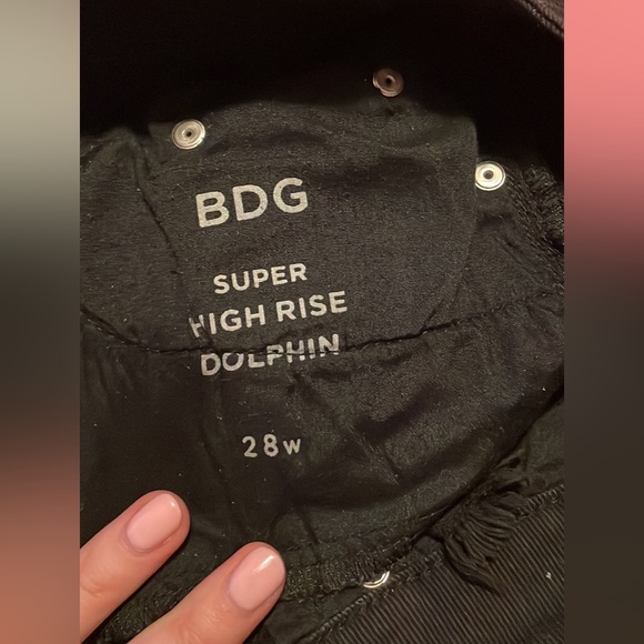 Various Urban Outfitters Shorts - Picture 9 of 9